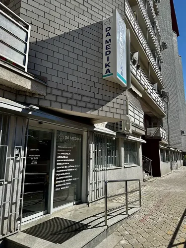 Da Medika Galerija 9